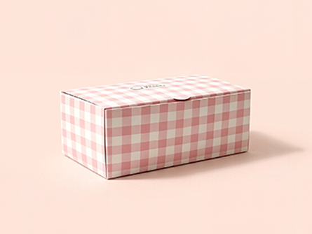 Customized Powder White Checkered Flip-top Cookie Box