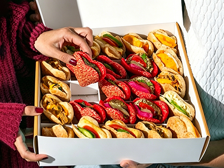 Customized Middle Eastern Style Flip-top Burger Box