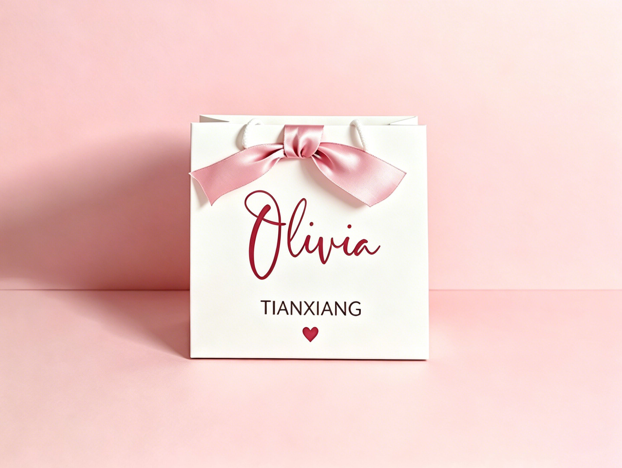 Brand New High Quality New Design Custom Gift Tote Bag Small Gift Paper Bag  For Shopping With Factory Price Discount