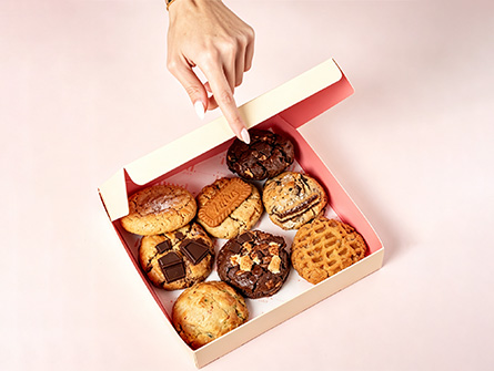 Customized Multi-color Cookie Boxes