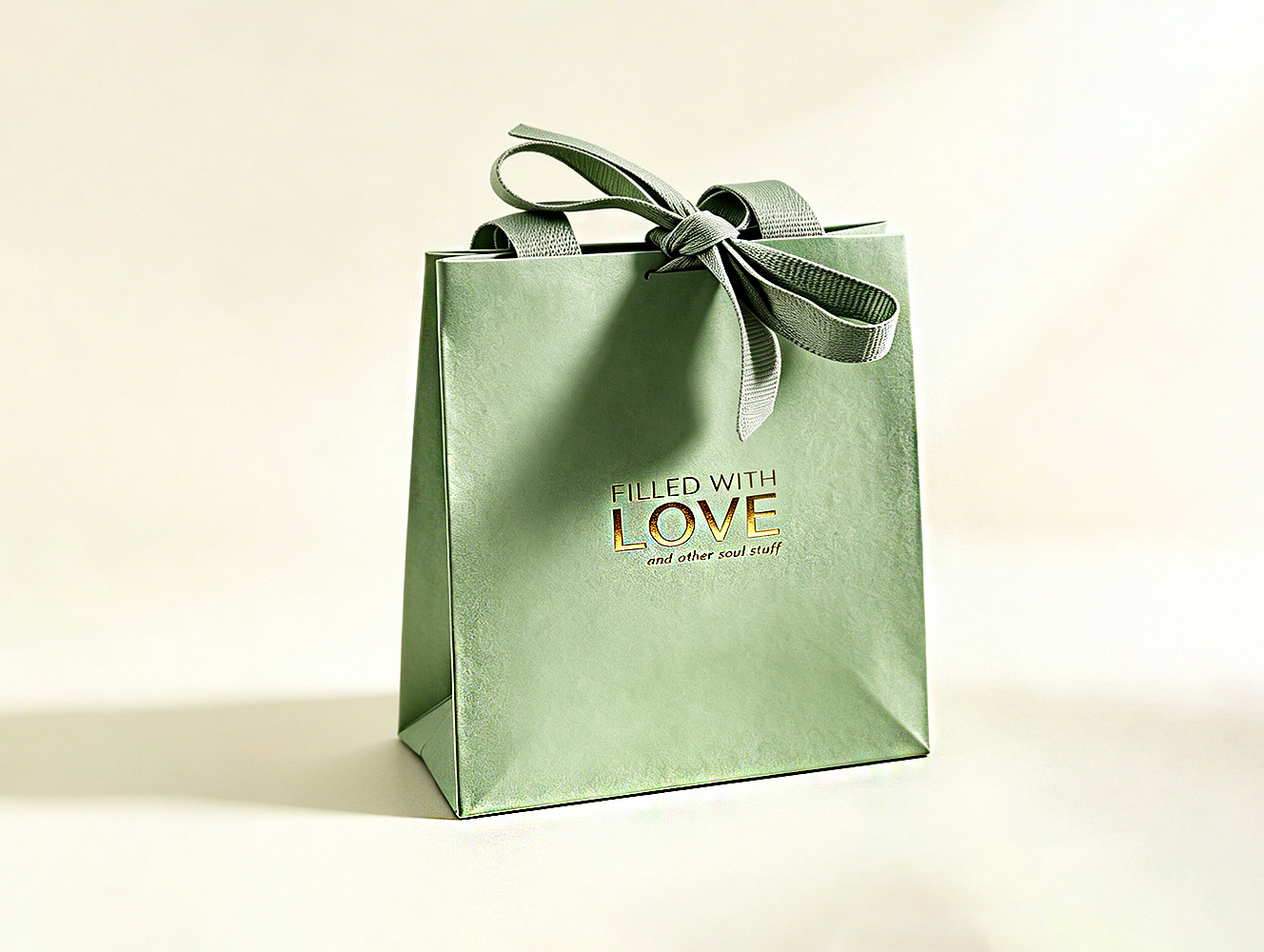 Professional Manufacturer Genvironment Friendly Paper Bag Packaging Paper Bag For Shopping Gift With Custom Logo