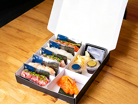 Customized Embossed Flip-top Sushi Box