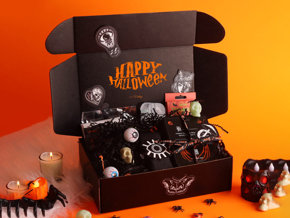 New Arrivals Halloween Black Paper Mailing Box 
