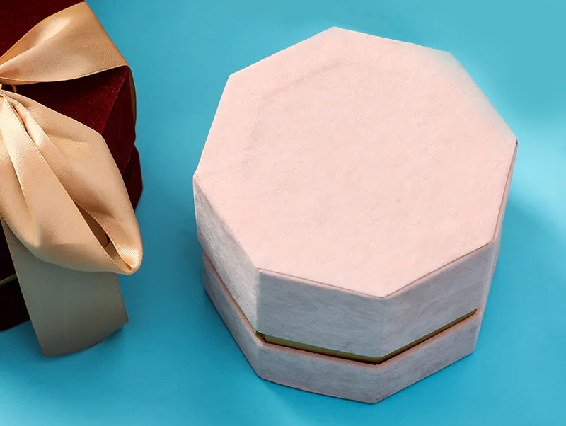 Octagon Shape Candy Jewelry Cardboard Box With Ribbon Decorate