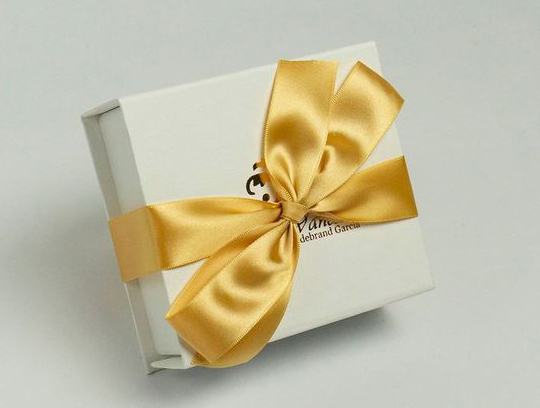  Magnetic Small Gift Box With Ribbon Gift Knot Wrapping 