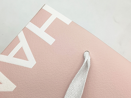 High-End Clothing Bags With Logo